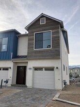Building Photo - 4995 Ronald Stephen Cir