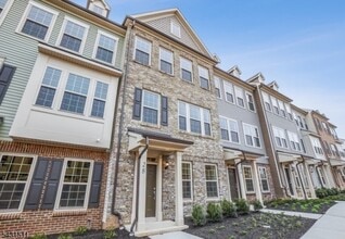 Building Photo - 4 Haralson Ct