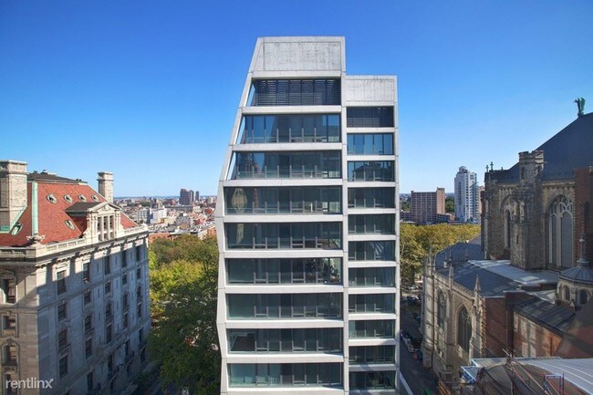 Building Photo - 400 W 113th St