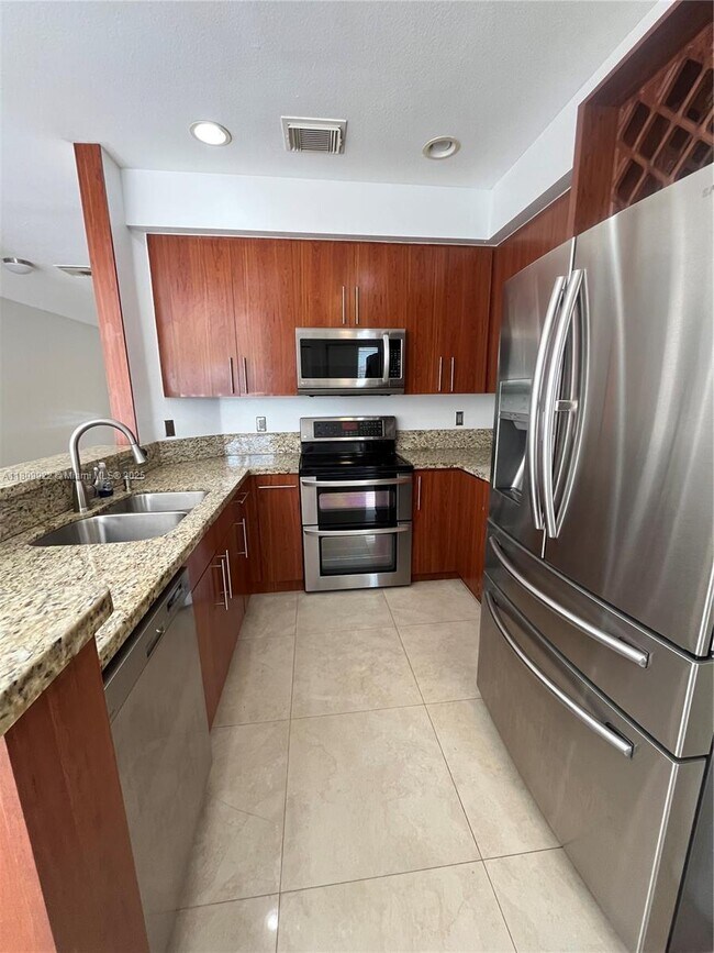 Foto del edificio - 7109 SW 166th Pl