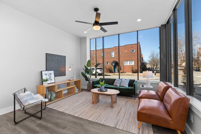 Foto del edificio - 6012 Southwest Ave