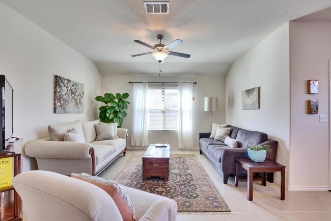 Foto del edificio - 3712 Colorado High Ave