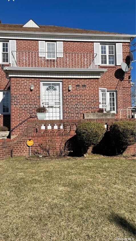 Foto principal - 89-27 187th Pl