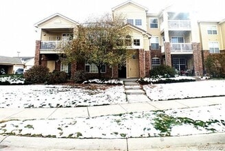 Building Photo - 5765 N Genoa Way