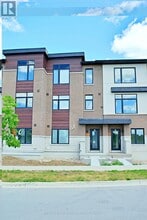 Building Photo - 1695-1695 Dersan St
