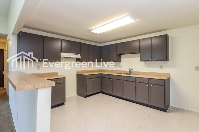 Foto del edificio - 8547 Schoolgate Dr