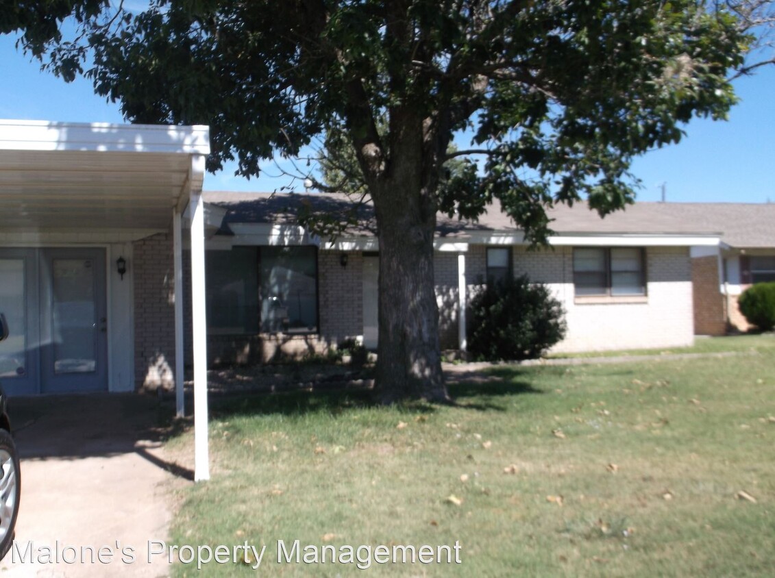 Primary Photo - 3 br, 1.5 bath House - 4849 Woodview