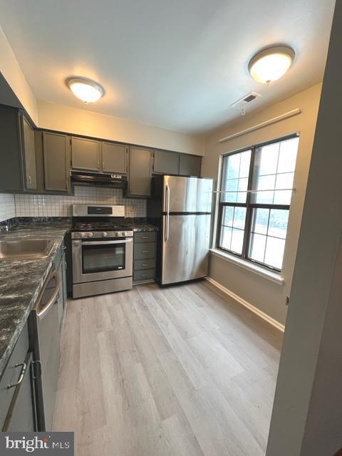 Building Photo - 274B Everly Ct