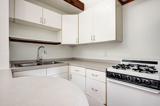 Foto del edificio - 421 Park Dr