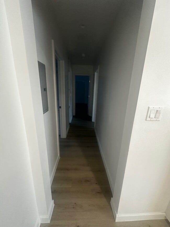 Foto del edificio - 13001 Vanowen St