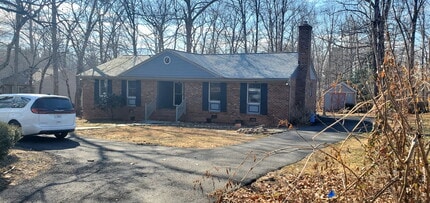 Building Photo - 12904 Dubin Dr