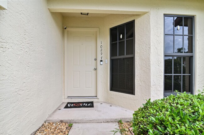 Building Photo - 10297 Hidden Springs Ct