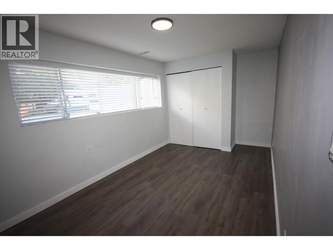 Building Photo - 2973 Wembley Dr