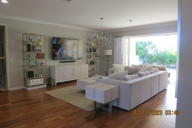 Foto del edificio - 400 6th Ave N