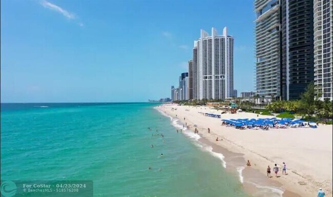 Foto del edificio - 18721 Atlantic Blvd