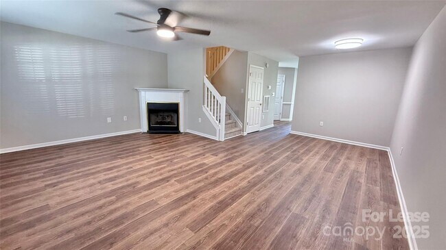 Foto del edificio - 12571 Bluestem Ln