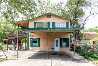Building Photo - 134 Cheyenne Ave