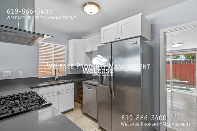 Foto del edificio - 4833 Lantana Dr