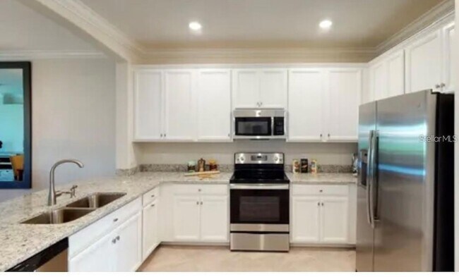 Building Photo - 8883 St Kitts Cir