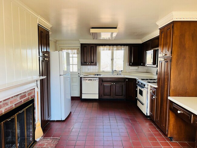 Foto del edificio - 1 Hickory Ln