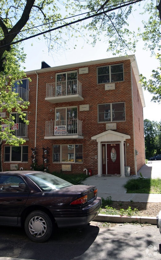 8480 127th St, Kew Gardens, NY 11415 Apartments in Kew Gardens, NY