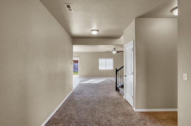 Foto del edificio - 6507 Donahue Drive