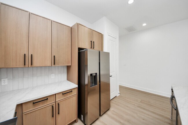 Building Photo - 4607 Gunter St