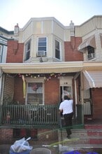 Building Photo - 4741 Mulberry St