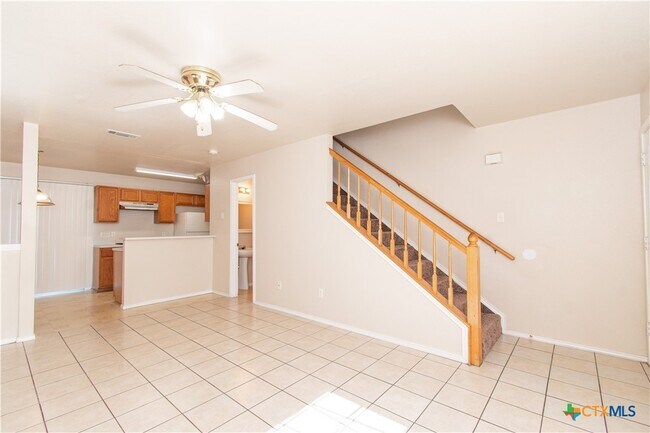 Foto del edificio - 5701 Redstone Dr