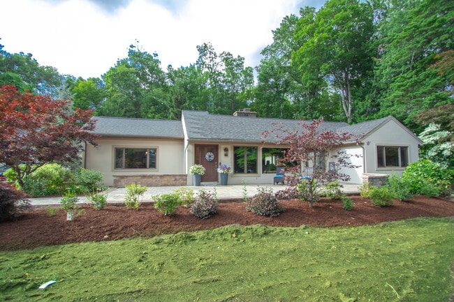 Foto del edificio - 22 Allen St