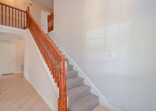 Building Photo - 3338 Walhalla Dr