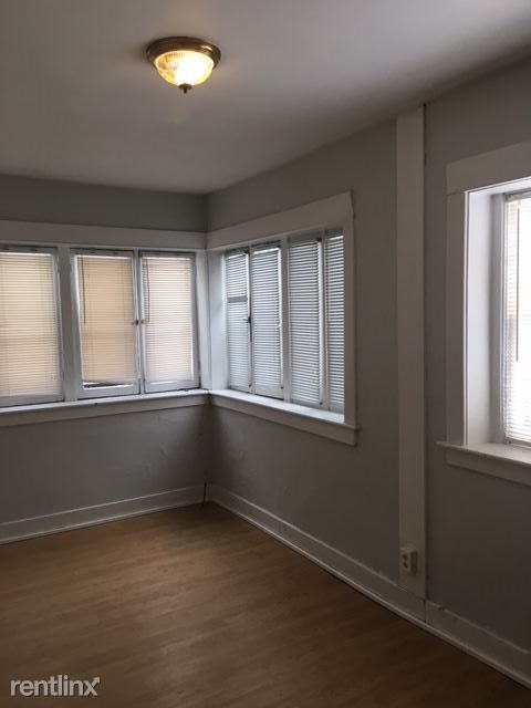 Building Photo - 1 br, 1 bath  - 350 Logan St SE