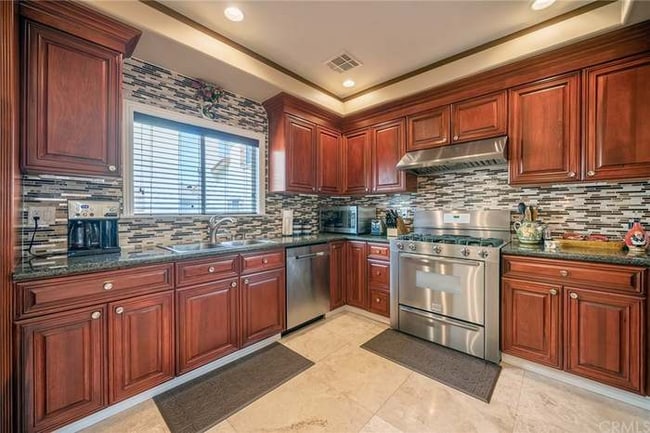 Building Photo - 4015 W 133rd St