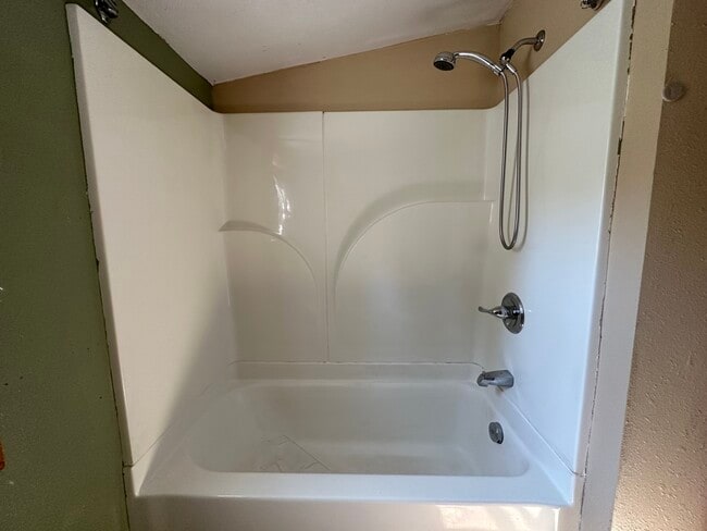 Foto del edificio - 61716 US-26