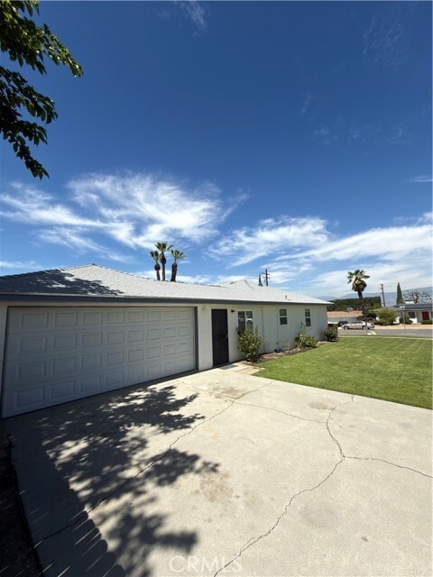 Foto del edificio - 24471 University Ave