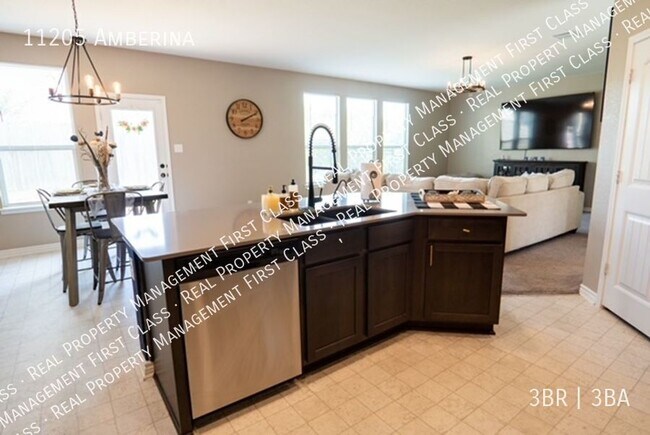 Foto del edificio - 11205 Amberina-