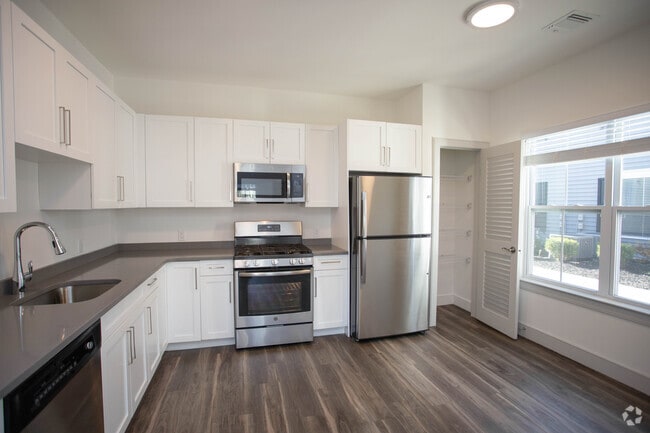 Interior Photo - Westbrook Green