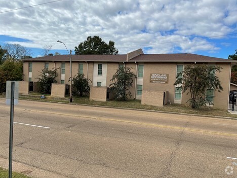 Building Photo - Sinclair Crossing