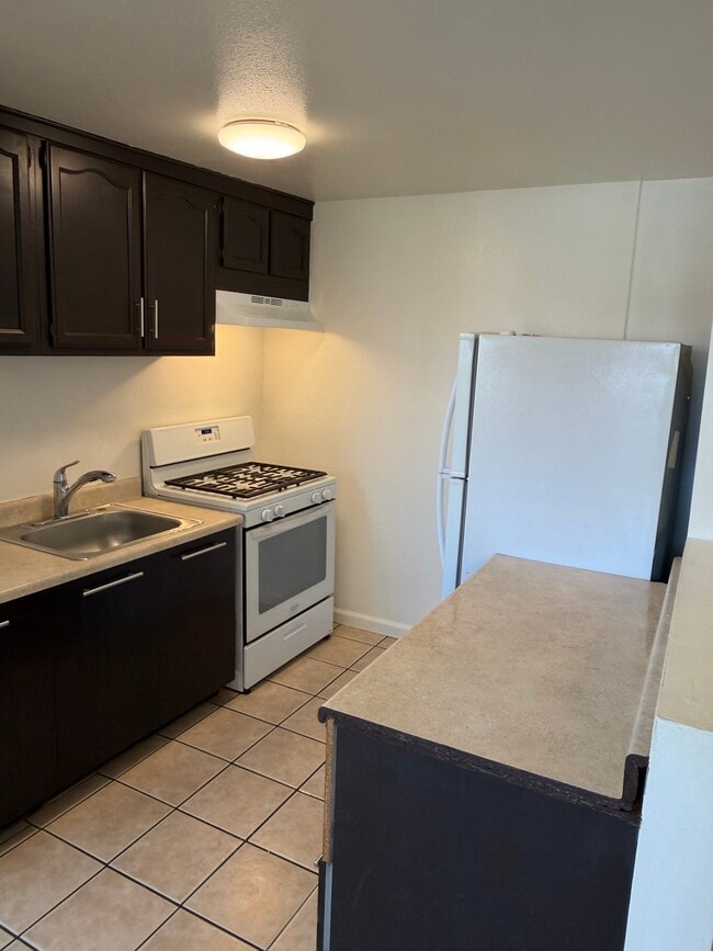Foto del edificio - 12940 S Prairie Ave