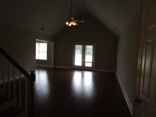 Building Photo - 6620 J J Roberts Dr