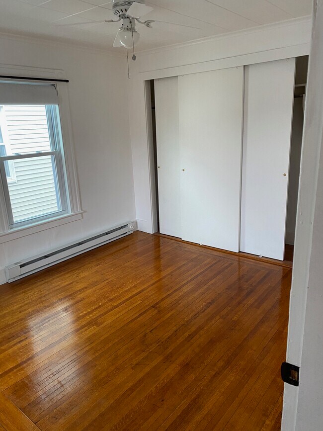 Foto del edificio - 16 S Whittlesey Ave