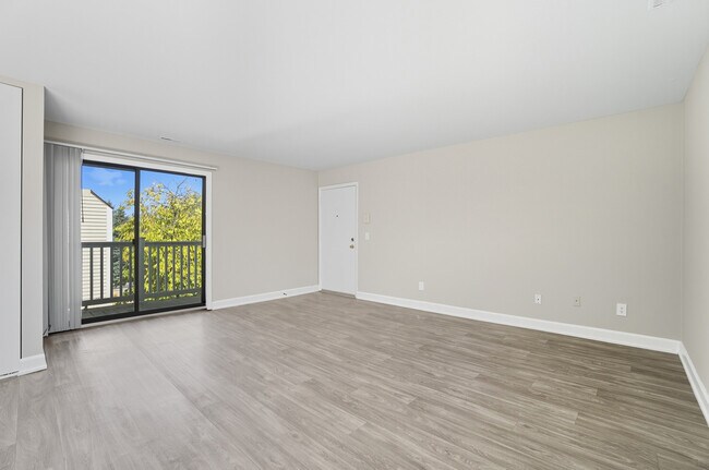 Foto del edificio - Coventry Court Townhomes