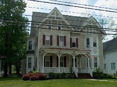 Foto principal - 153 S Main St