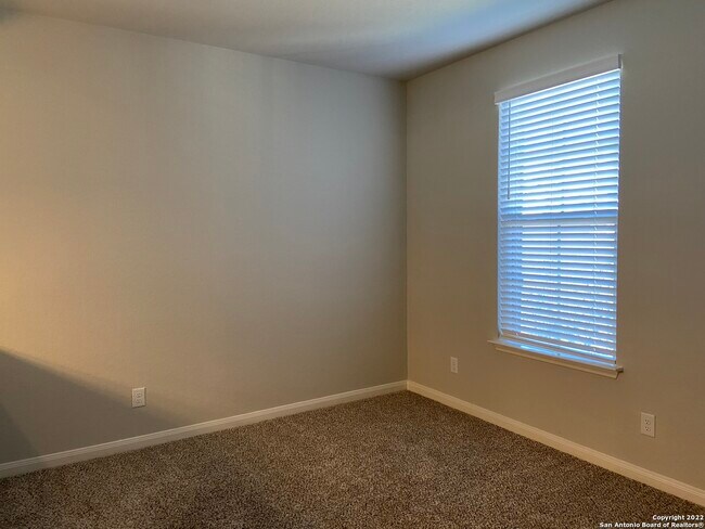 Foto del edificio - 2017 Oedipus Dr