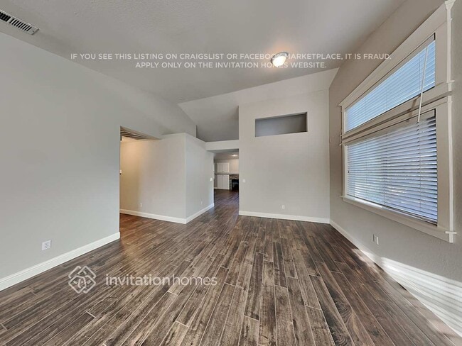 Building Photo - 3925 Berry Ct