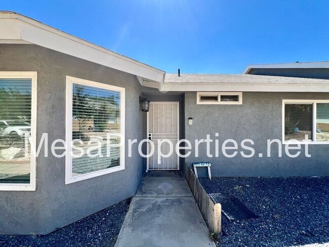 Building Photo - 16461 Spruce St