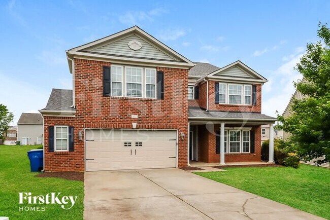 Building Photo - 332 Farm Springs Dr