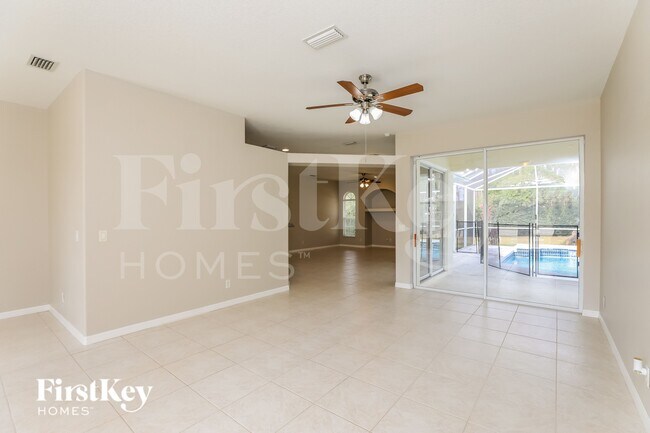 Foto del edificio - 2322 Renfro Ave