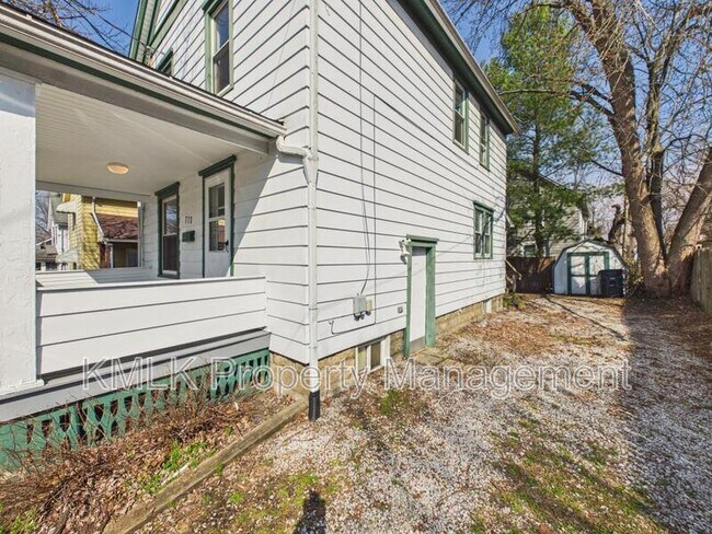 Foto del edificio - 773 Montana Ave