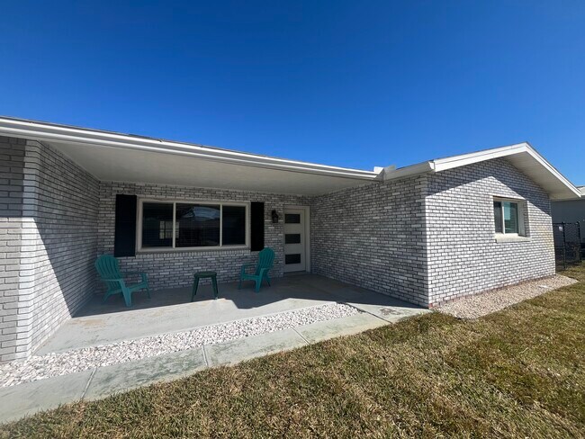 Foto del edificio - 139 Beau Rivage Dr